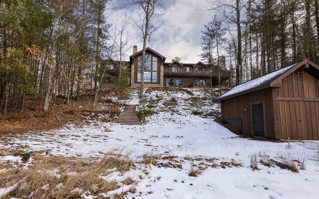 Wisconsin Log Homes